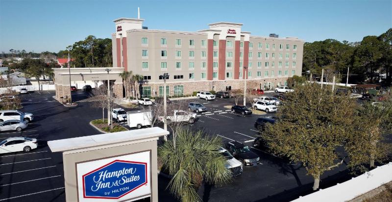Hampton Inn & Suites Jacksonville-Beach Boulevard/Mayo Clinic Area - image 1