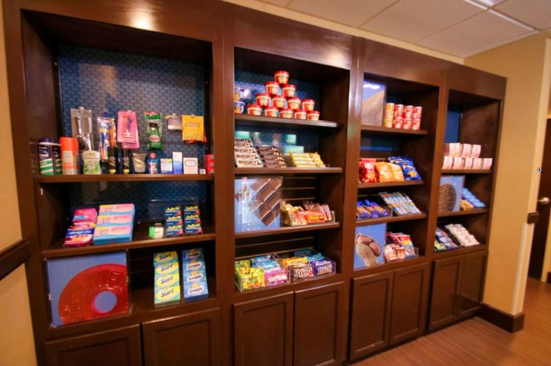 Hampton Inn & Suites Jacksonville-Beach Boulevard/Mayo Clinic Area - image 35