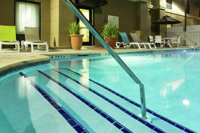 Hampton Inn & Suites Jacksonville-Airport - image 26