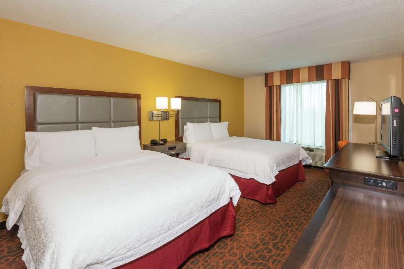 Hampton Inn & Suites Jacksonville-Airport - image 31