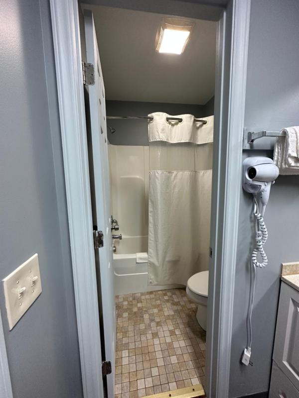 Double Room with Two Double Beds - Non-Smoking image 2