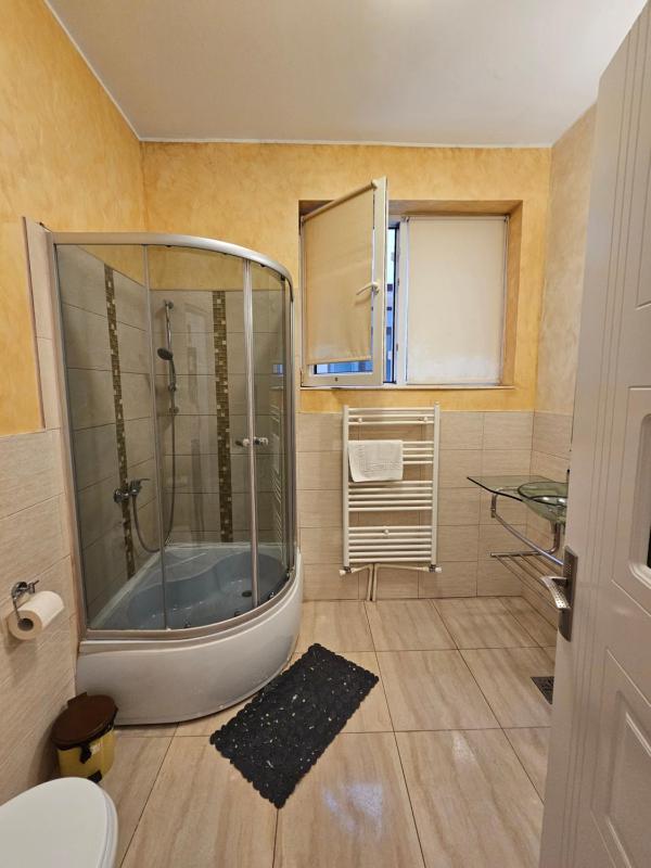 One-Bedroom Apartment with Balcony image 4