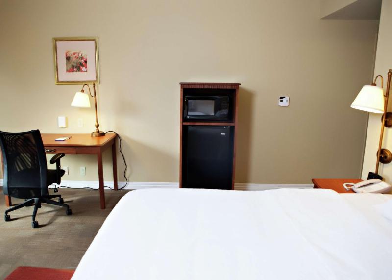 King Room with Sofa Bed and Study - Non-Smoking image 2
