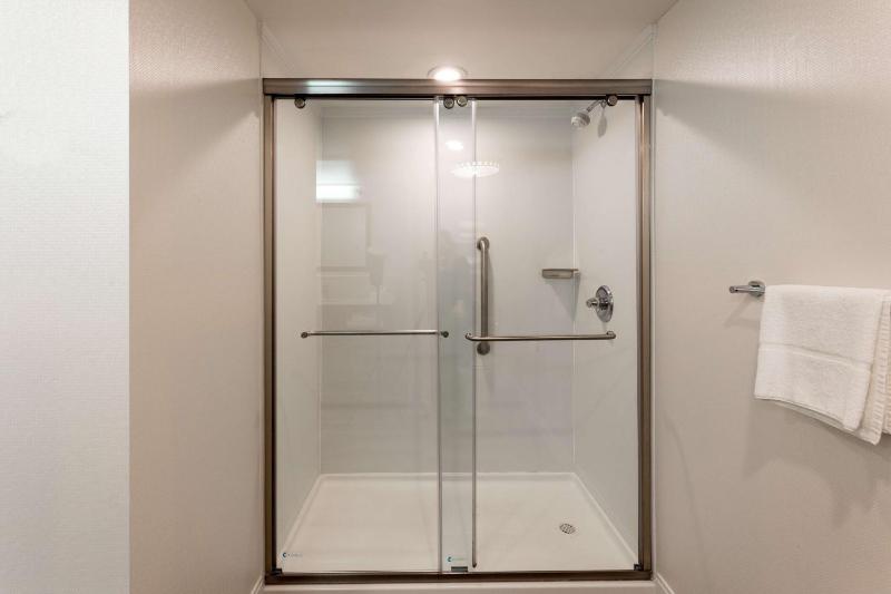 King Suite image 4