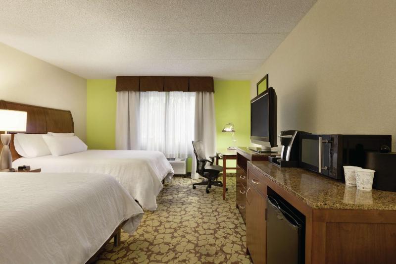 Queen Room with Two Queen Beds image 1