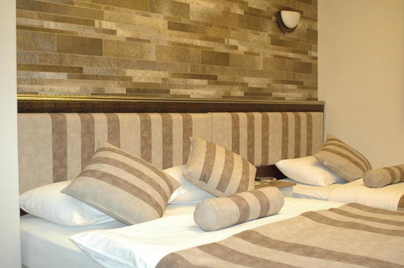 Triple Room image 3
