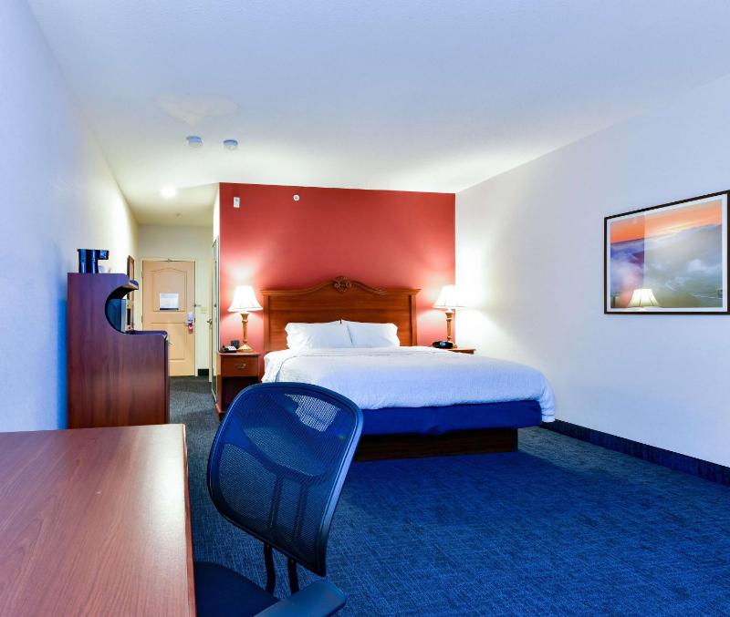 King Room with King Bed - Non-Smoking image 1