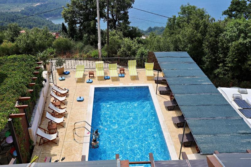 One-Bedroom apartment Standard image 3