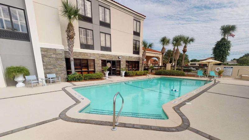 Hampton Inn St. Simons Island - image 2