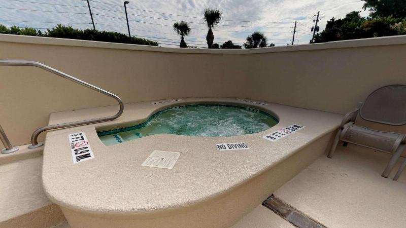 Hampton Inn St. Simons Island - image 6
