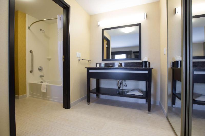 King Studio Suite - Non Smoking image 3