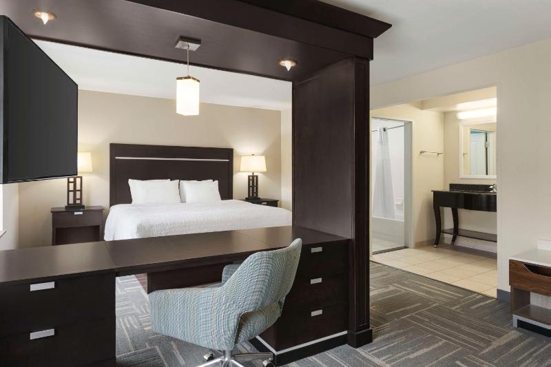 King Studio Suite - Non-Smoking image 3