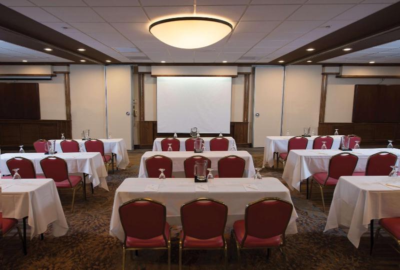 DoubleTree Suites By Hilton Tucson - Williams Center - image 44