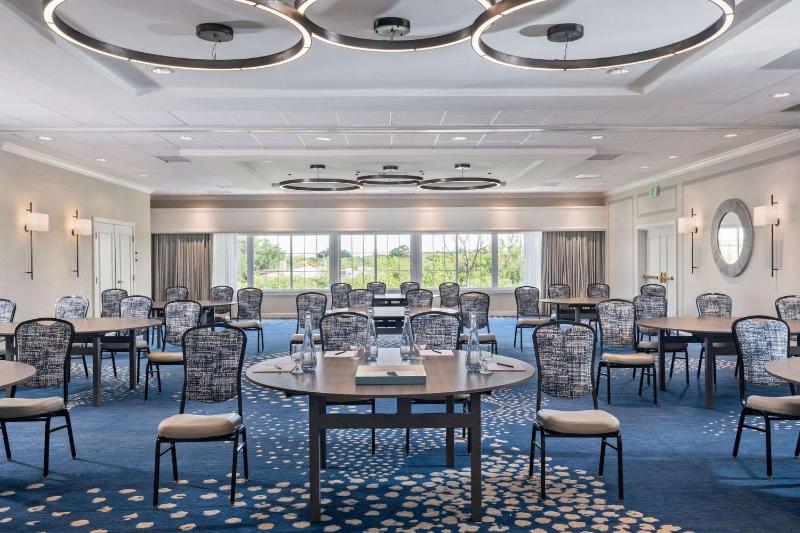 DoubleTree Suites By Hilton Naples - image 14