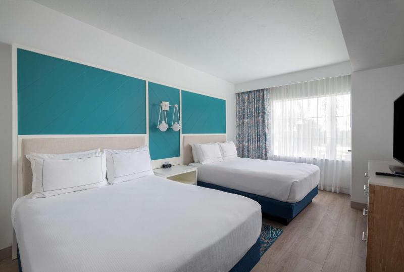 DoubleTree Suites By Hilton Naples - image 5