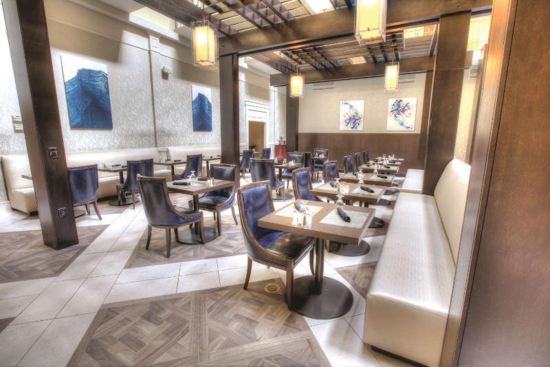DoubleTree Suites by Hilton at The Battery Atlanta - image 50