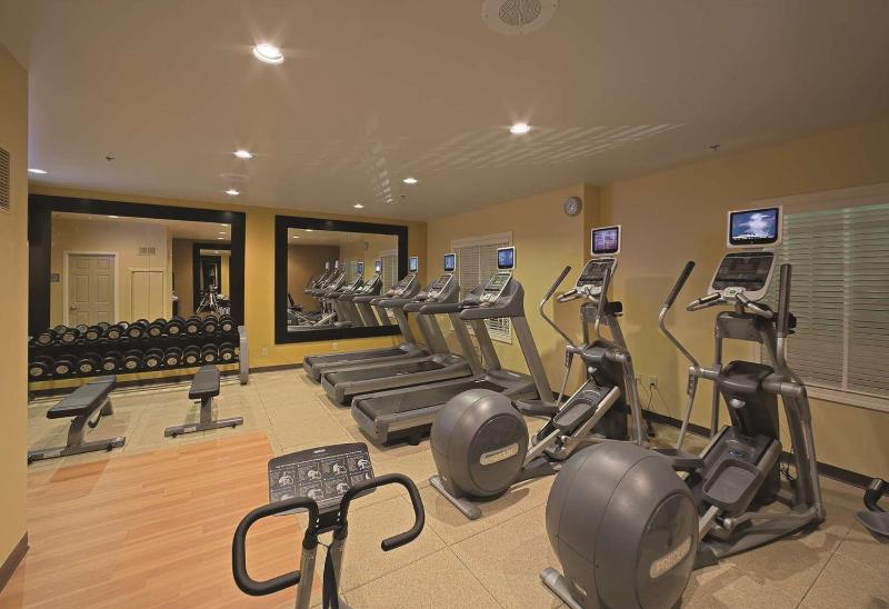 DoubleTree Suites by Hilton at The Battery Atlanta - image 46