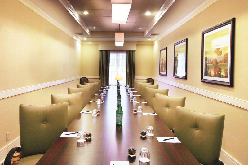 DoubleTree Suites by Hilton at The Battery Atlanta - image 18