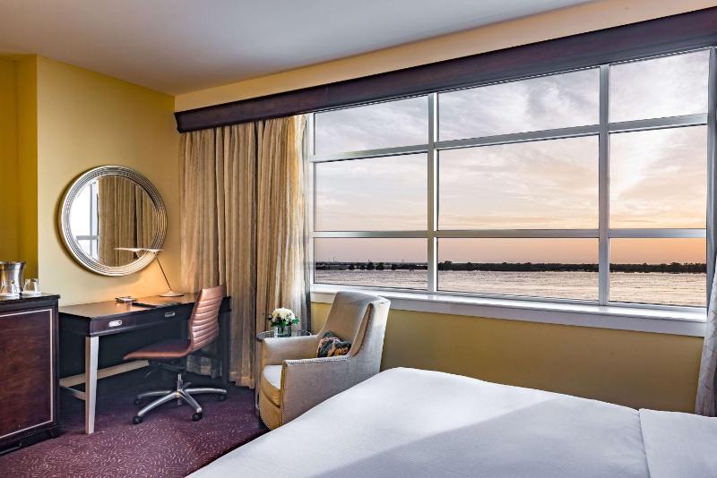 Executive King Room with River View image 1