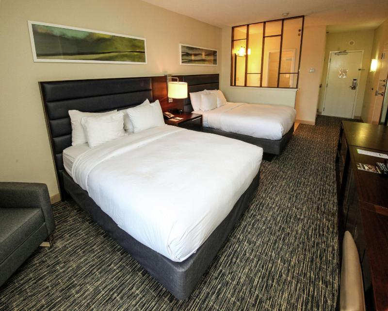 Queen Room with Shower only