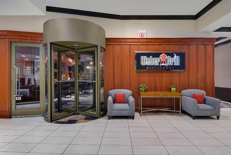 Hilton Garden Inn Chicago Downtown/Magnificent Mile - image 15