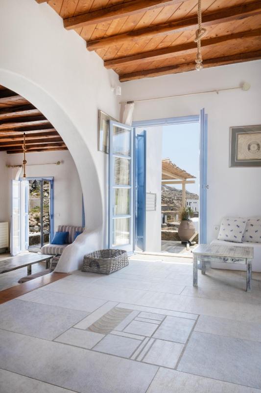 Standard Grand Villa with Sea View  image 4
