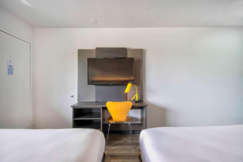 Motel 6-Austin TX - North - image 13
