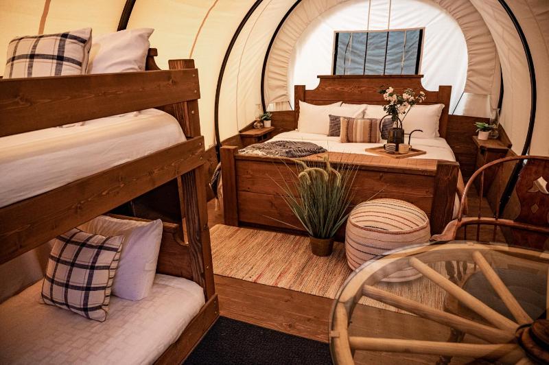 Mobile Home image 4
