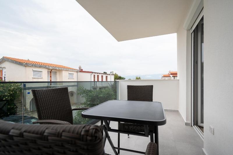 Apartments with parking space Vir - 12692 - image 10