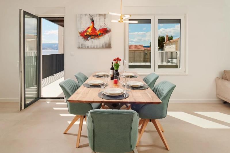 Luxury villa with a swimming pool Rat Omis - 21548 - image 19