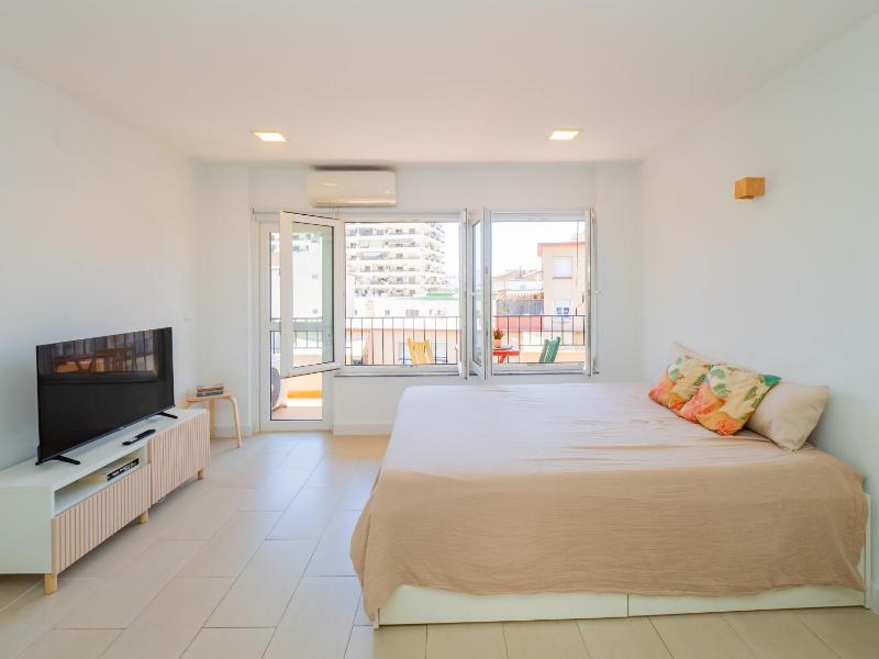 Cubo's Fuengirola Leisure Port - image 13