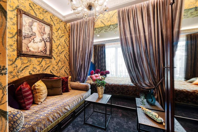 Standard Double Room image 4