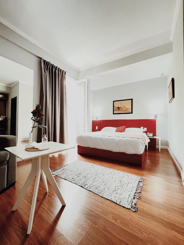 Double Room with Mountain View image 4
