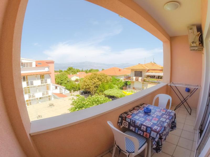 Superior Apartment (2 Adults + 2 Children) image 4