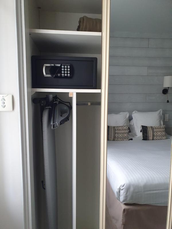Logis Hotel La Closerie - image 37