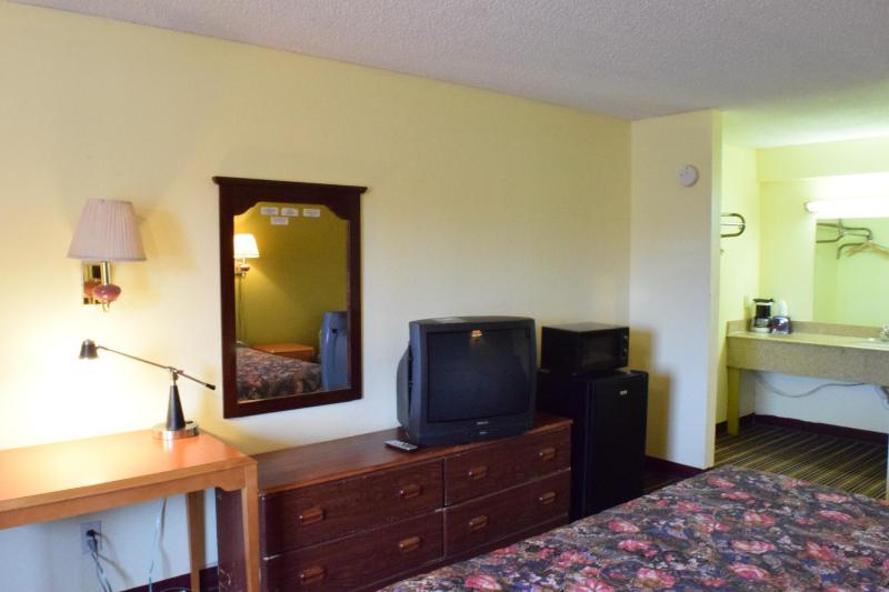 Double Room image 2