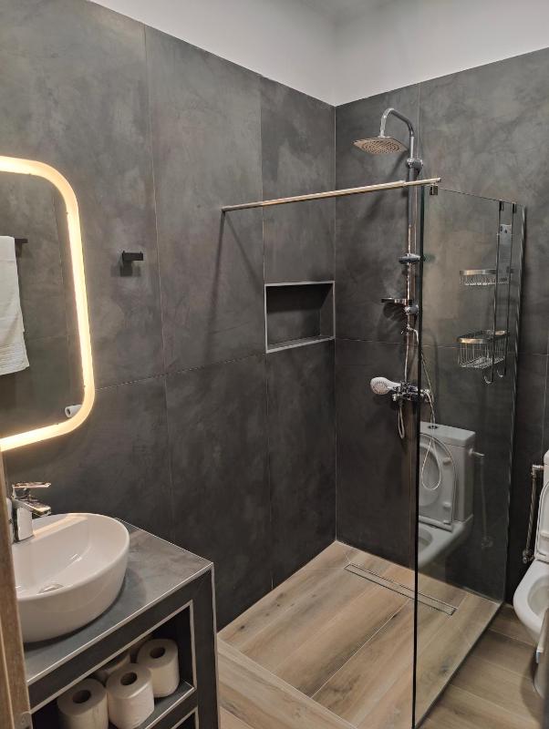 Deluxe Center Apartment - Preveza - image 24