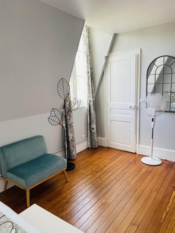 Standard Double Room image 2