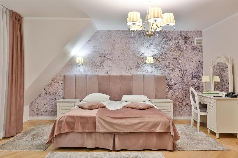 Two-Bedroom Apartment image 4