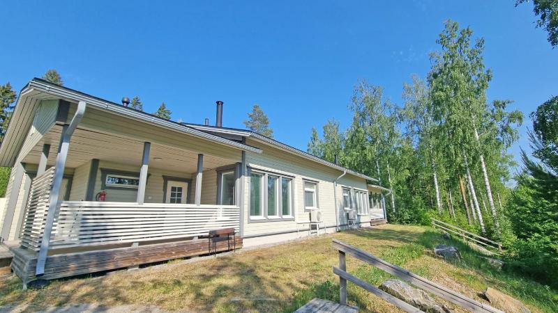 Two-Bedroom House image 1