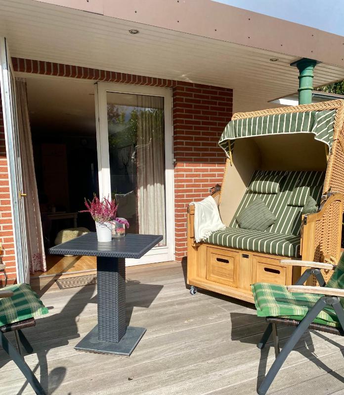 Bungalow with Patio image 4