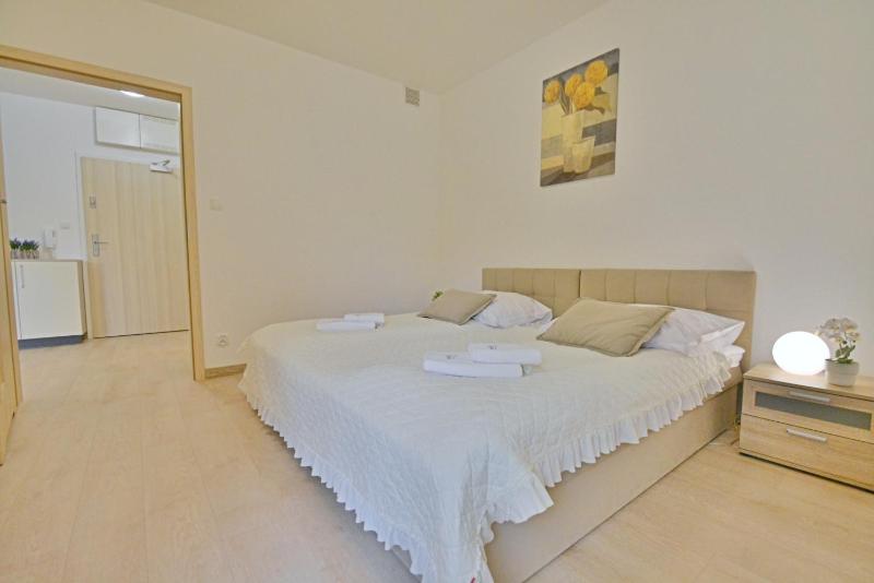 Osiedle Cesarskie Apartamenty - Parking - Apartamenty Bryza - image 10