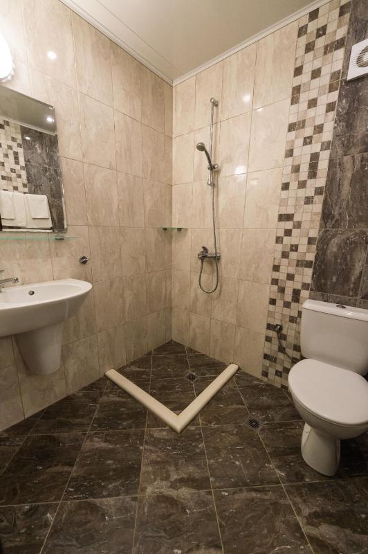 Double or Twin Room with Balcony and Sea View image 1