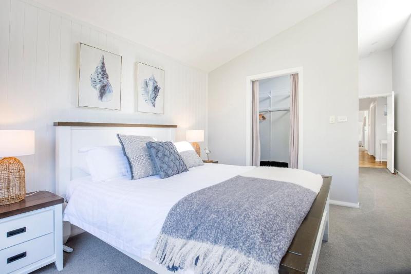 The Anchor - Pet Friendly - 5 Mins Walk to Beach - EV Charging - image 38