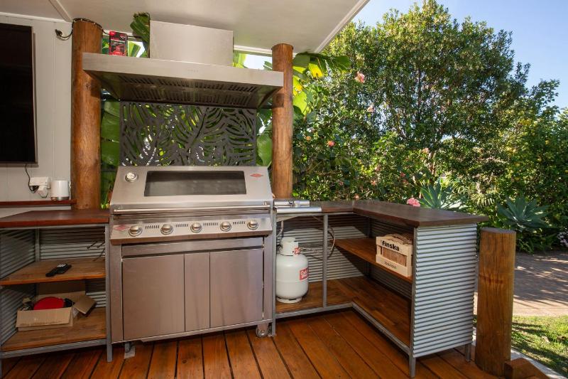 The Anchor - Pet Friendly - 5 Mins Walk to Beach - EV Charging - image 8