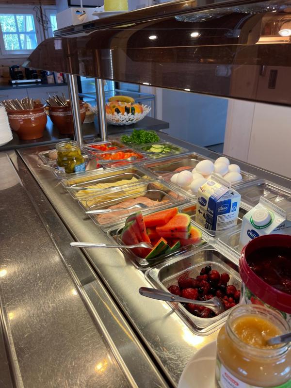 Triple Room with Shared Bathroom image 3