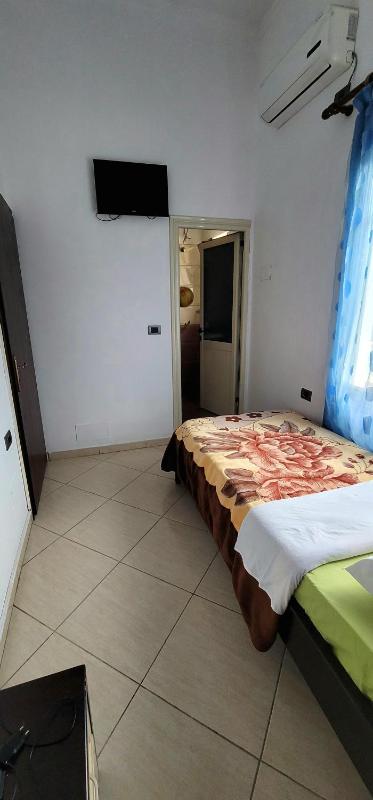 Budget Single Room image 2