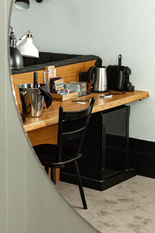 Spiced Rum (Medium) image 4