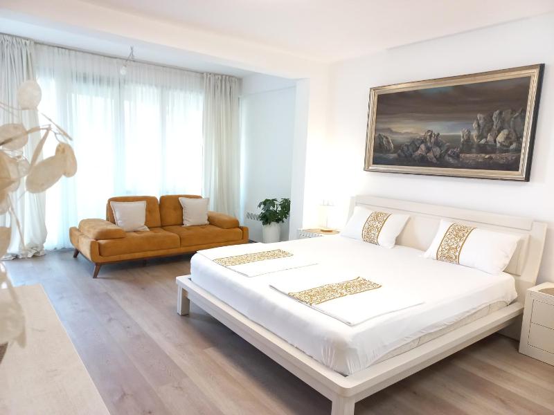 Egon Apartments - image 14