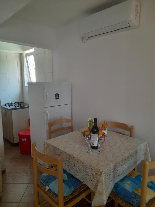 Apartment Tasa image 4